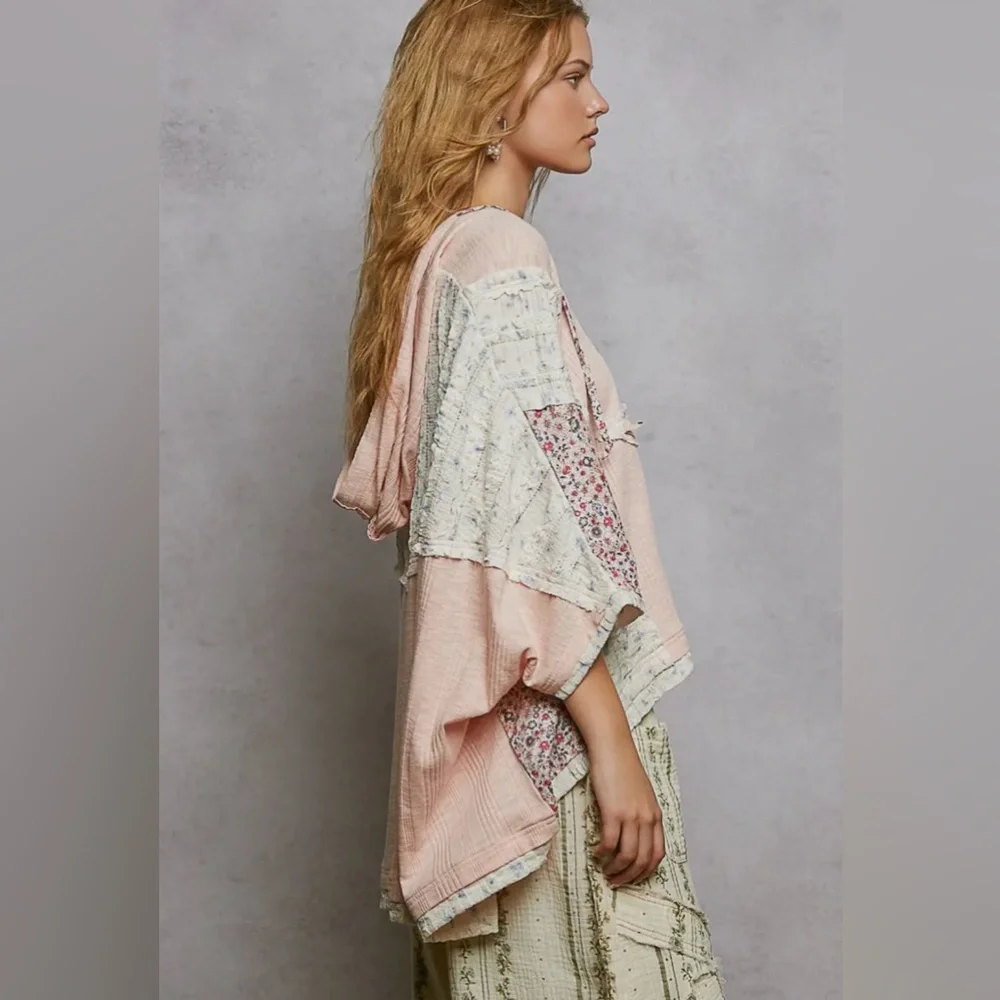 155. Starry Night, Lace contrast floral star patch knit top, Pink, various sizes - Picture 2 of 3